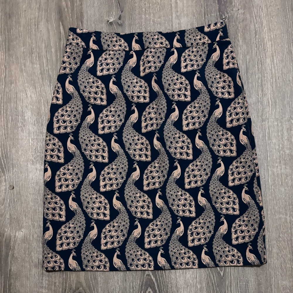 Ann Taylor Navy and Beige Peacock Jacquard Pencil Skirt